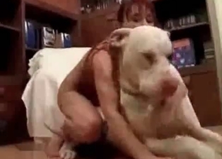 White dog got seduced and fucked so sweet